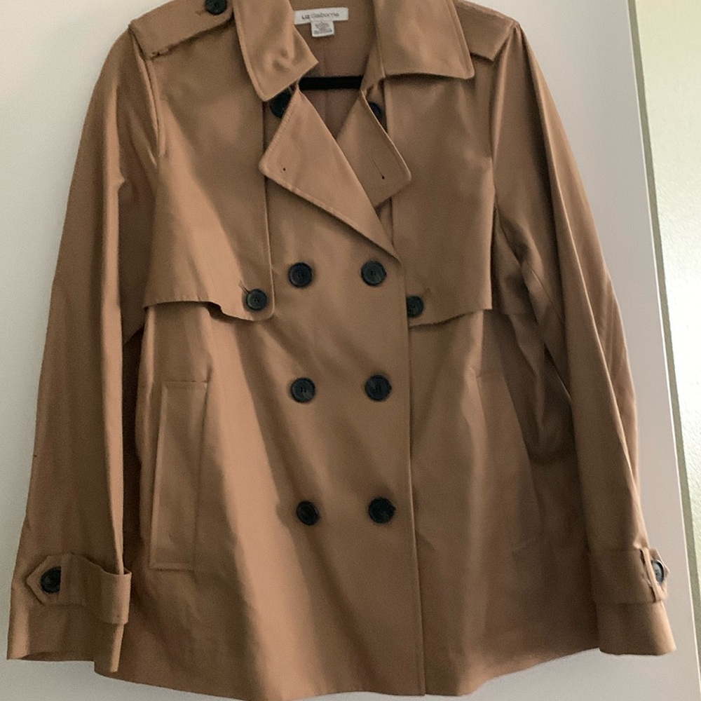 Liz Claiborne Tan Double-Breasted Short Trench Coat